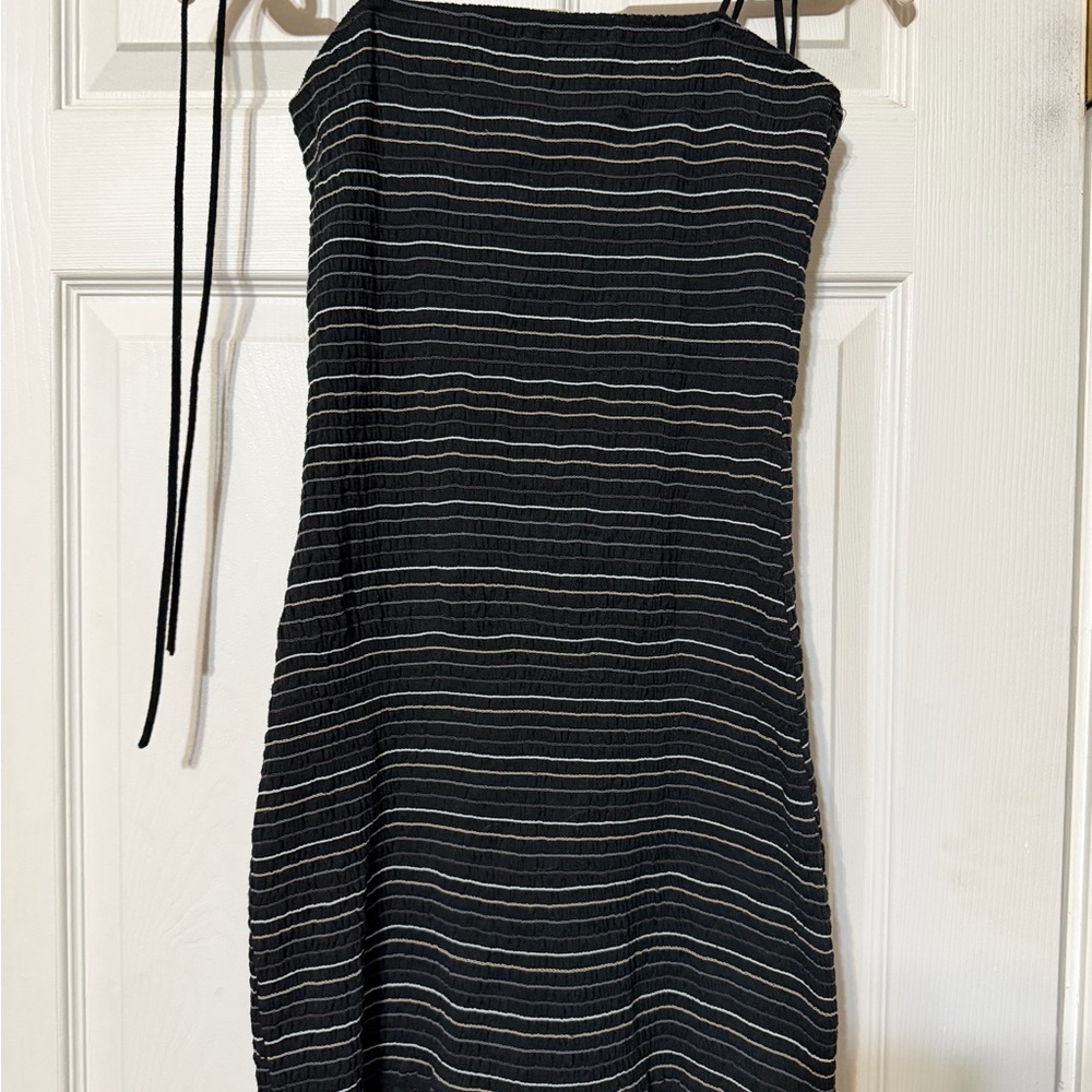 The Impeccable Pig Black and White Strapless Dress